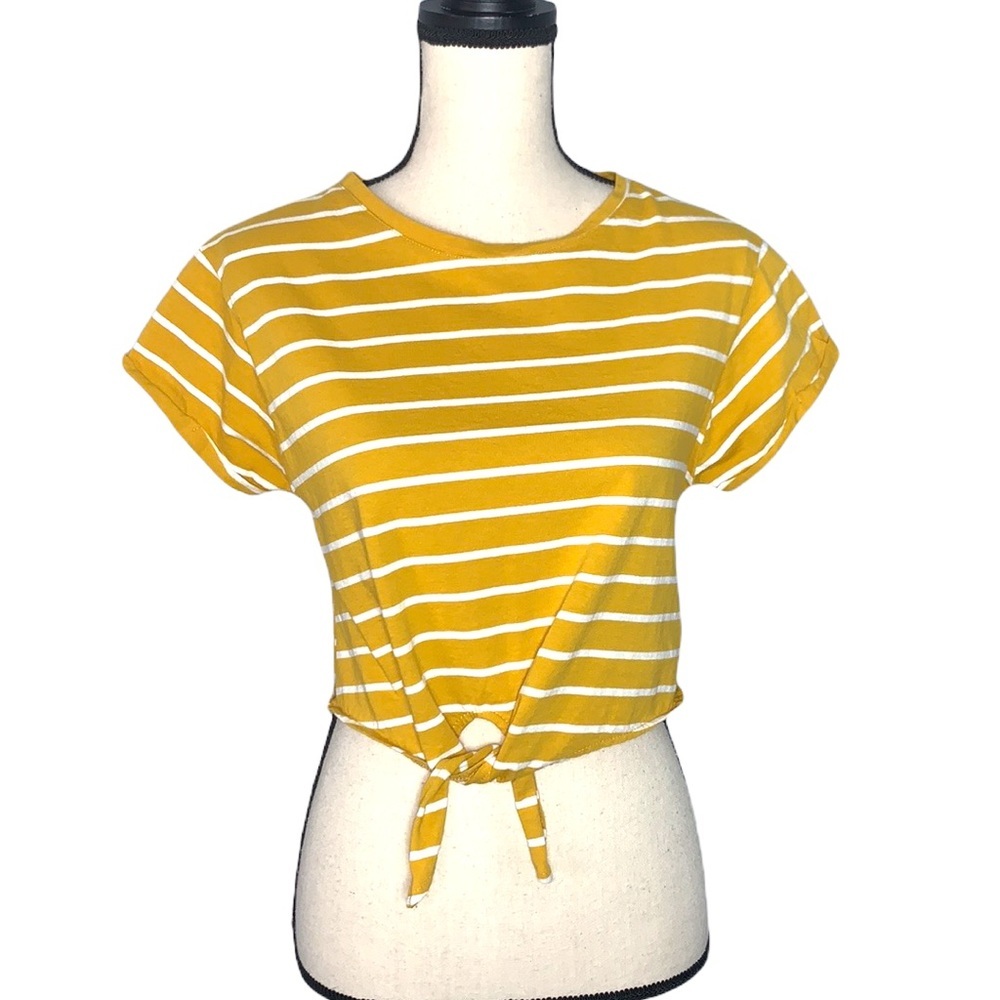 Yellow Mustard Striped Cropped Short Sleeve Tie Front T-Shirt Size Medium